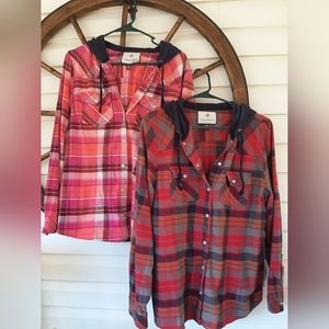 Women's 2 Legendary Whitetails Lumber Jane Hooded Flannel Shirts Large